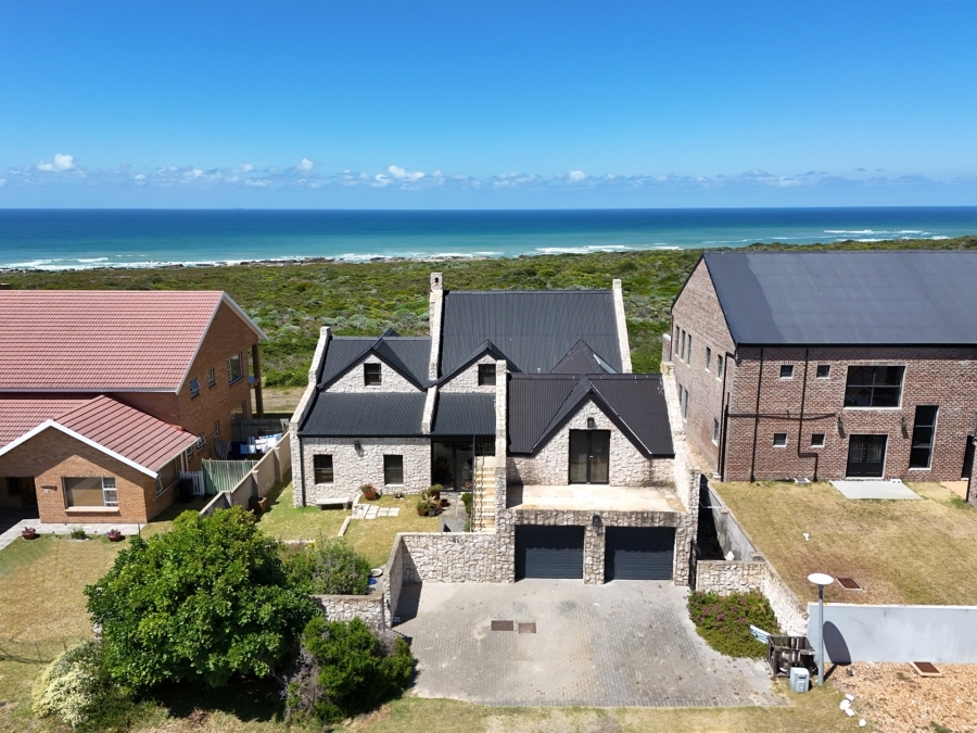 5 Bedroom Property for Sale in Agulhas Western Cape